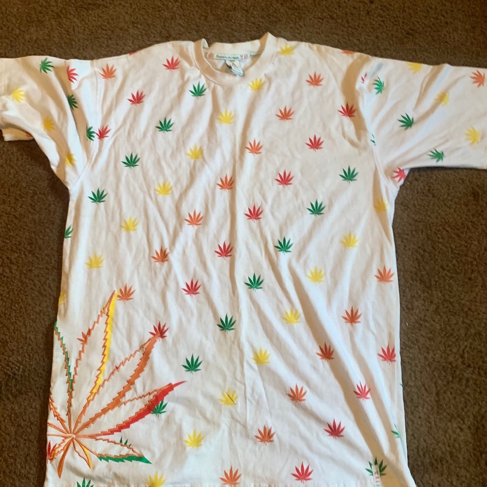 A Mary Jane tee shirt XL